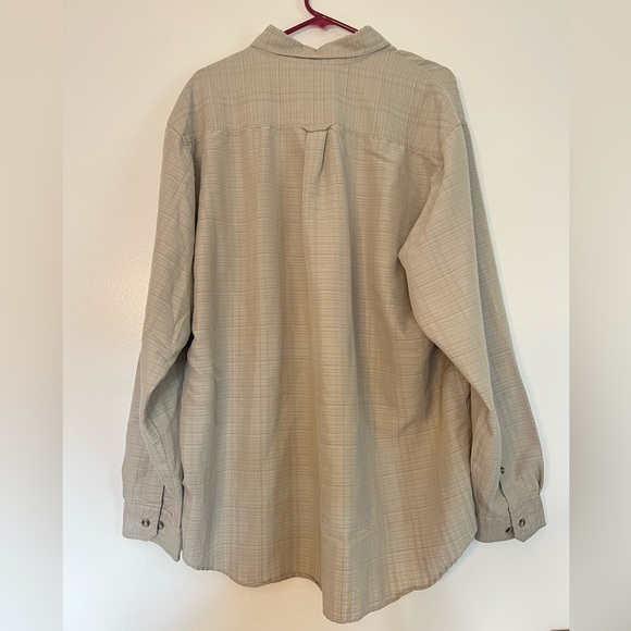 Columbia GRT beige button down size XXL - Picture 2 of 5